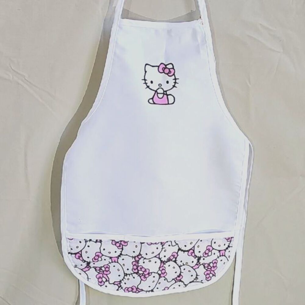 0044 Custom Hello Kitty Embroidered Child Apron White with customized Pocket OS